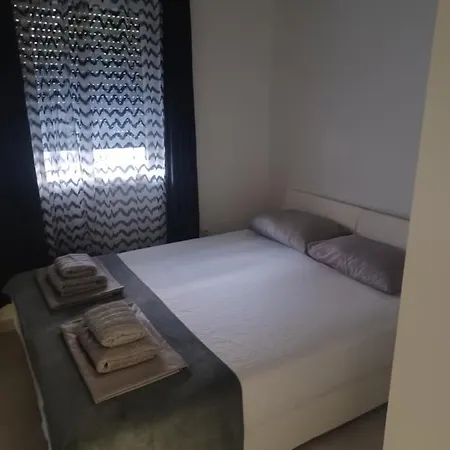 Alen Gat Appartement *